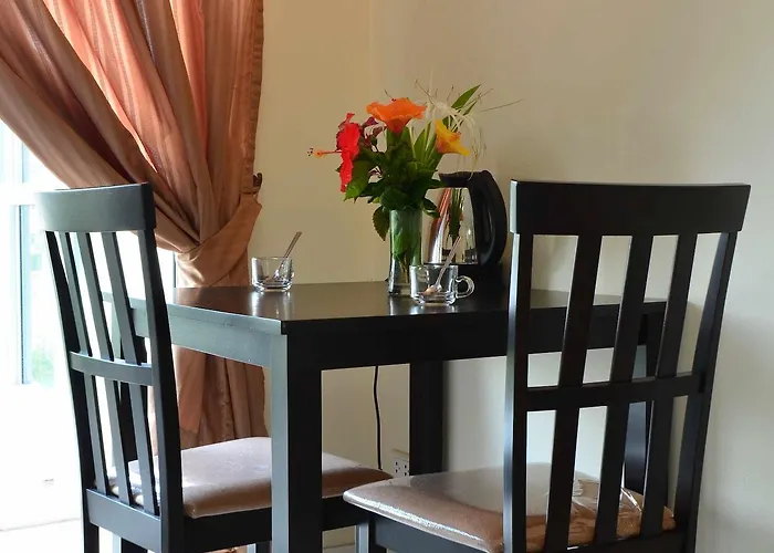 Grow Residences 2*