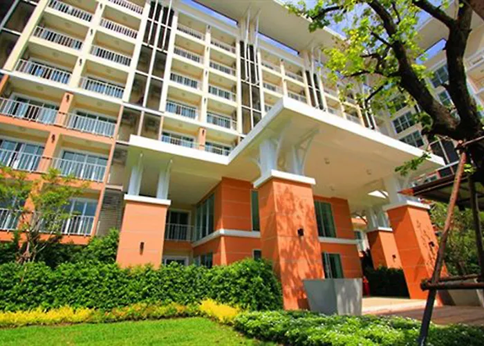 Grow Residences 2* 曼谷