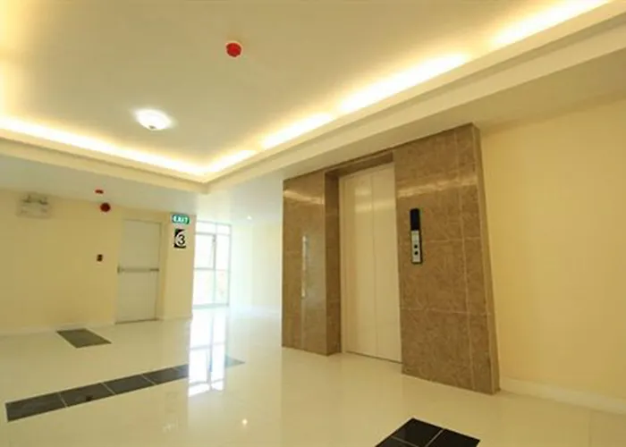 Grow Residences 2* 曼谷