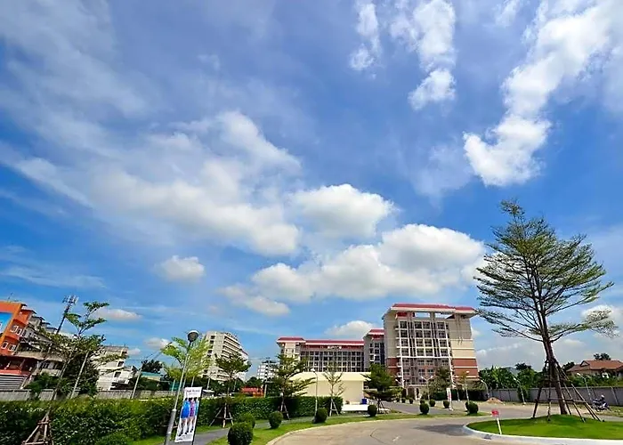 Grow Residences 2*